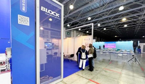 Obrázek k aktualitě Throwback to the Pharmtech 2021 exhibition we took part in